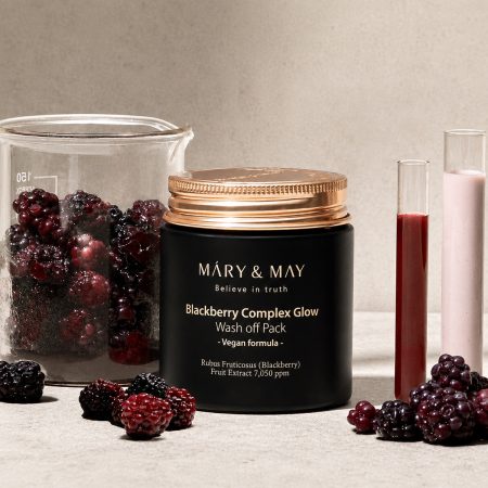 mary may blackberry clay mask blackberry extract